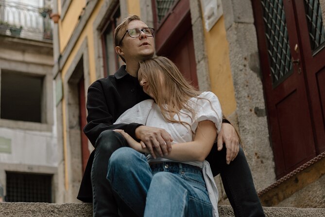 Private Photography Session for Couples in Charming Porto City - The Photo Package: What 30 Edited Images Really Means