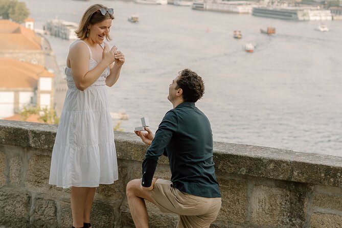 Private Photography Session for Couples in Charming Porto City - Ashley and Kyle: The Comfort Factor That Shows in the Photos