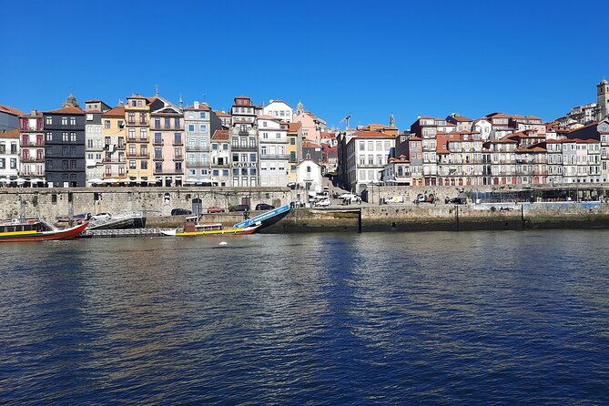Private Porto City Half Day Tour with River Cruise & Wine Tasting - Private pickup and the comfort factor you feel right away