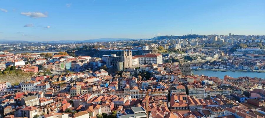 Private Porto City Walking Tour - The optional pastry and Porto wine finish (and what to expect)