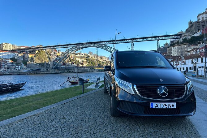 Private Taxi Transfer to/From Porto Airport - How hotel and apartment pickups work without the awkward stand-around time