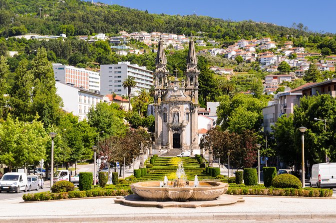 Private Tour: Guimares and Braga Day Trip from Porto - Braga Cathedral Area (Se de Braga): Architecture on the Outside, Optional Inside
