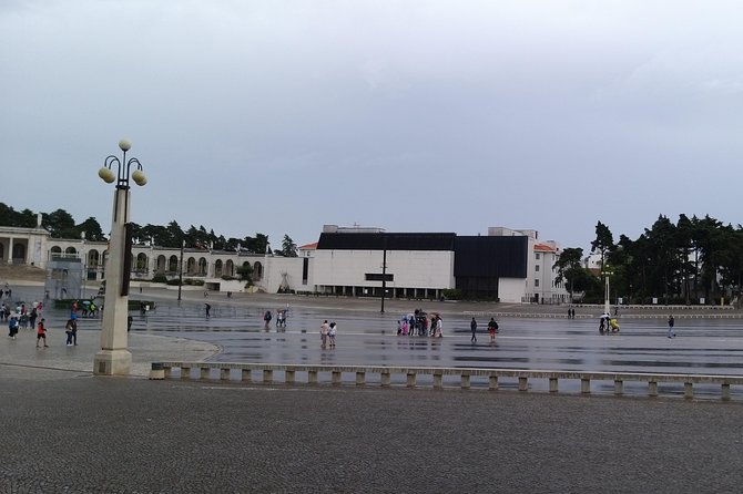 Private Tour to Fátima Sanctuary and the Little Shepherds Houses - Capela das Aparições: The “Heart” of the Shrine