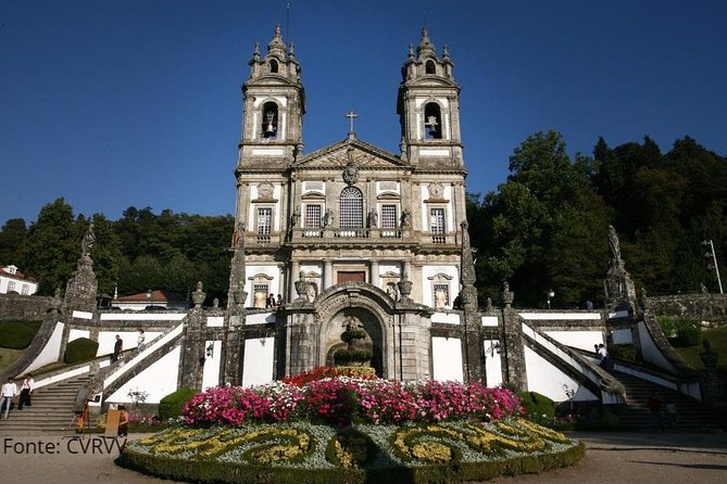 Private tour to Ponte de Lima, Vinho Verde region - Vinho Verde at the Interpretation Center: film, vineyard terrace, and a tasting choice