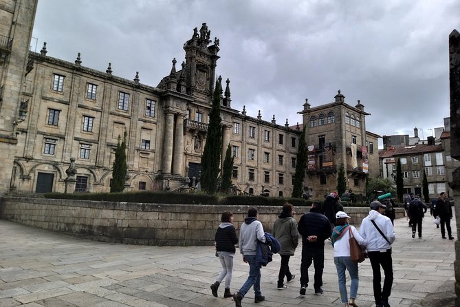 Private Tour to Santiago de Compostela and its stunning Cathedral - Portico de la Gloria: the sculpture that turns into a history lesson