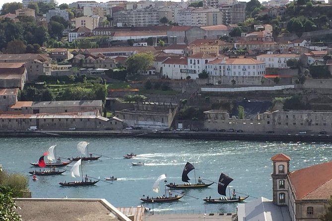 Private transfer from Oporto to Lisbon or Lisbon to Oporto - Porto to Lisbon by Private Car, Without the Transit Headaches