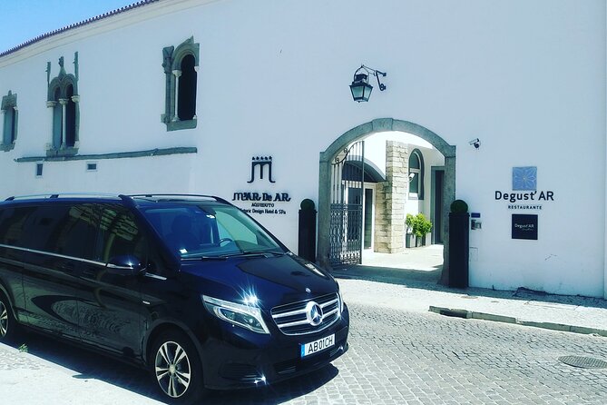 Private Transport between the city of Porto and AHD Airport - Timing Tips for a Smooth Porto Airport Experience