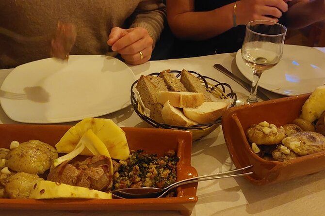 Private Vinho Verde Wine Tour from Porto with Lunch & Tastings - Lunch that is not an afterthought