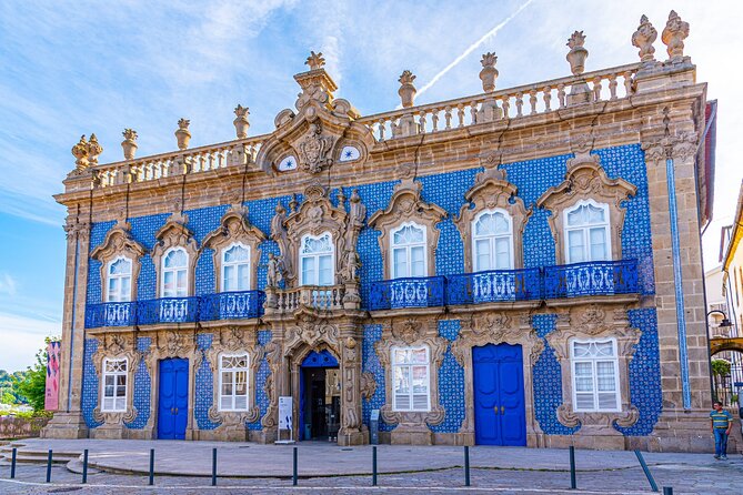 Roman Heritage of Braga: Self-Guided Puzzle Adventure - A phone guided Roman mystery through Braga