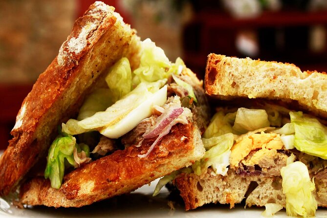 Self-guided tour Bike + Surf - Soundwich lunch in City Park: food that feels like a reward