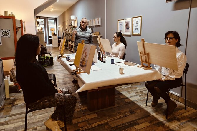 Small Painting Group with a Local Artist in Porto - Key highlights to know before you go