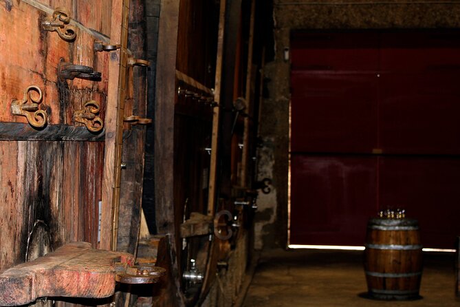 Soul & Excellence - PORT Wine Tasting - What you taste: dry wines, Port styles, and local bites