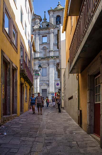 The Beautiful Story of Porto: Guided Tour with Entry Tickets - Starting at Terreiro da Sé, with Porto Cathedral already in view