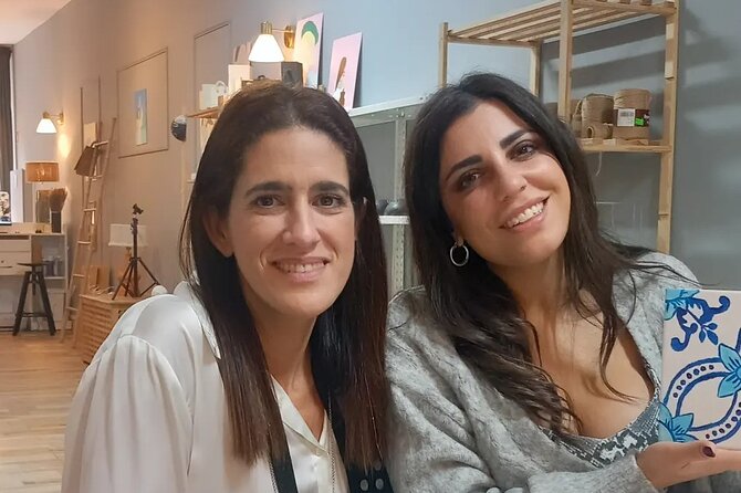 Tile Painting and Cocktails in Downtown Porto - Best Time to Book and How to Fit It Into Your Porto Day