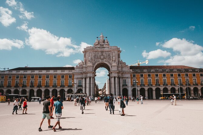 Transfer Tour Between Lisbon and Porto - Coimbra University and the Joanina Library, One Full Hour
