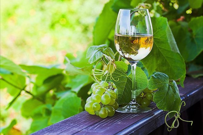 Vinho Verde Private Wine-Tour (All Inclusive) - Stop 1: Valença do Minho citadel and traditional pastry tasting