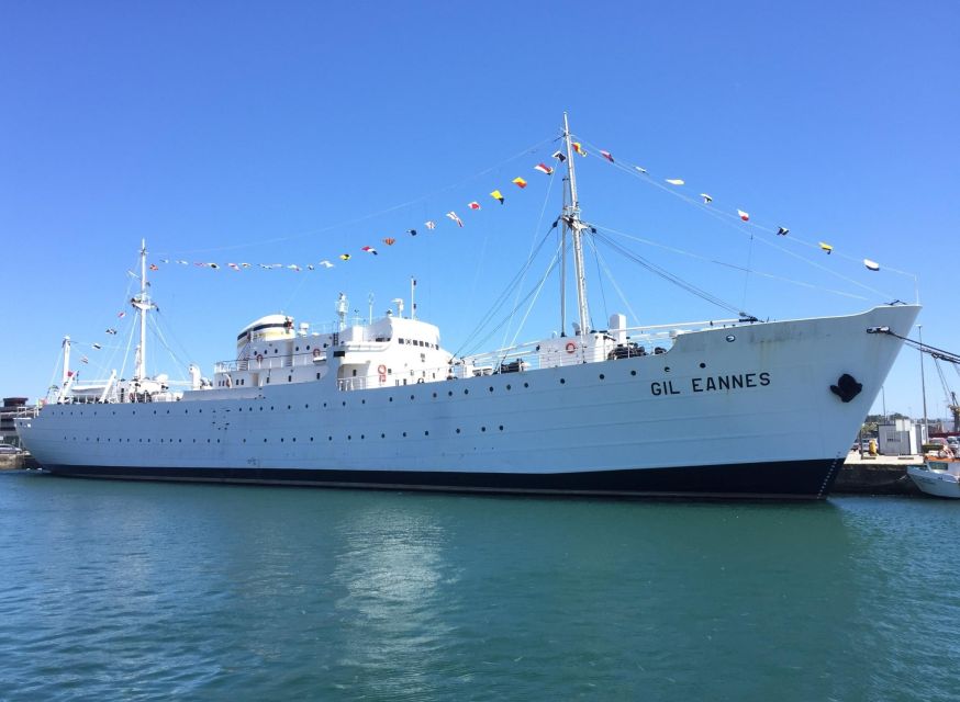 Visit to Gil Eannes hospital Ship Museum - Start at the bridge: navigation, command, and how ships think