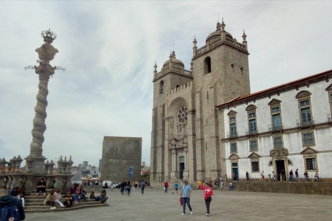 Walking & Hiking Through Porto - Porto on foot: why this works better than a quick bus ride