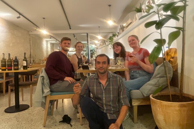 Wine tasting of 5 Port Wines with a Sommelier - The fire opening moment: fun show, real purpose
