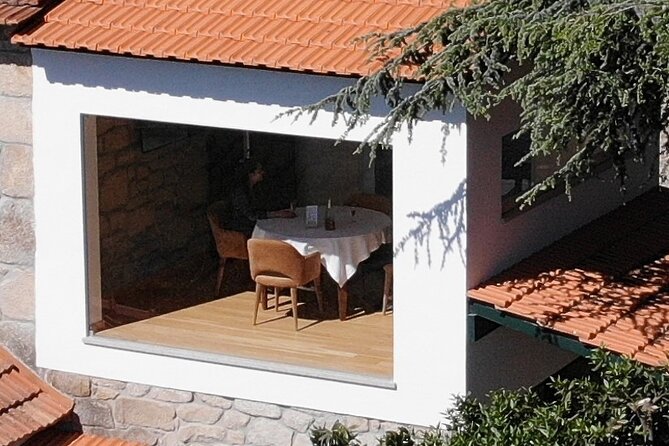 Winery Tour and Wine Tasting Quinta da Portela de Baixo in Lamego - Food Pairing at Quinta da Portela de Baixo